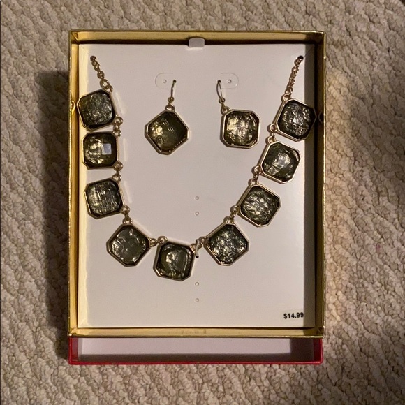Jewelry set - Picture 1 of 1